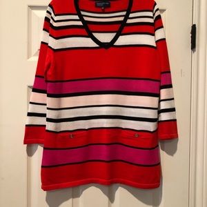 Jones New York Signatire Large lightweight tunic